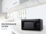 Emerson Microwave Oven 0.7 Cubic Feet 700W Fashion